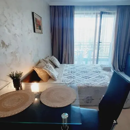 Apartman Rose Gardens Pomorie